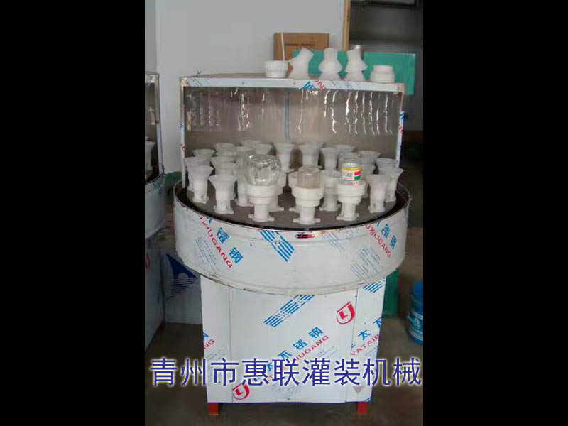 洗瓶機(jī)是用于玻璃瓶、塑料瓶等清洗的專(zhuān)用設(shè)備