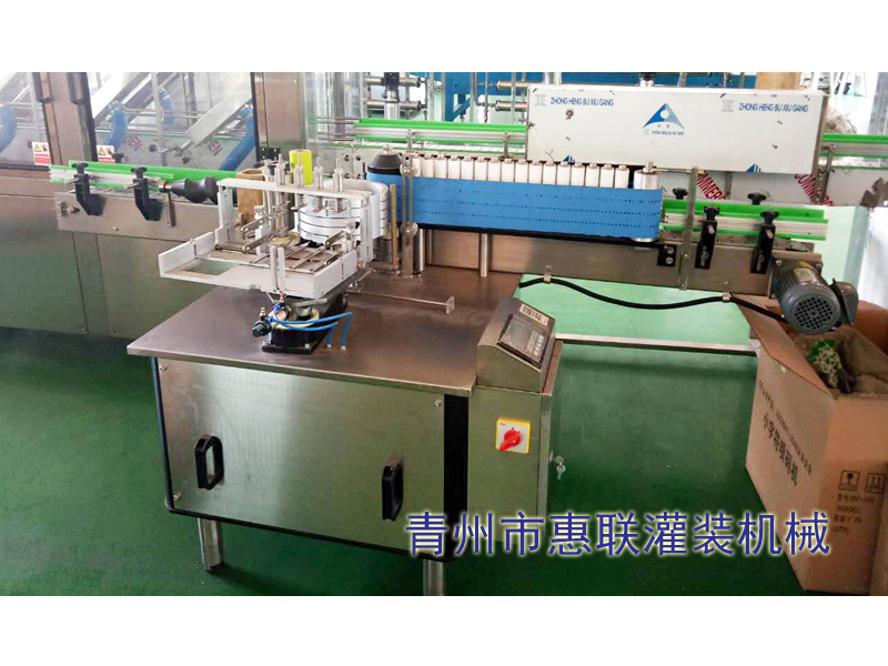玻璃瓶子漿糊貼標(biāo)機
